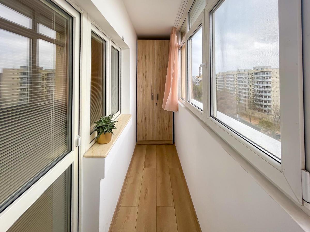National Arena Mega Mall Elana Apartment Boekarest Buitenkant foto