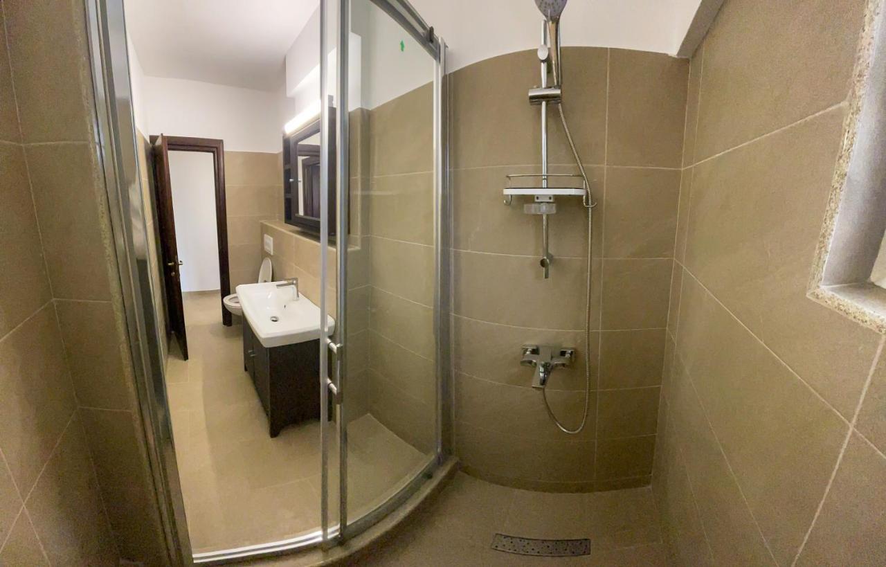 National Arena Mega Mall Elana Apartment Boekarest Buitenkant foto