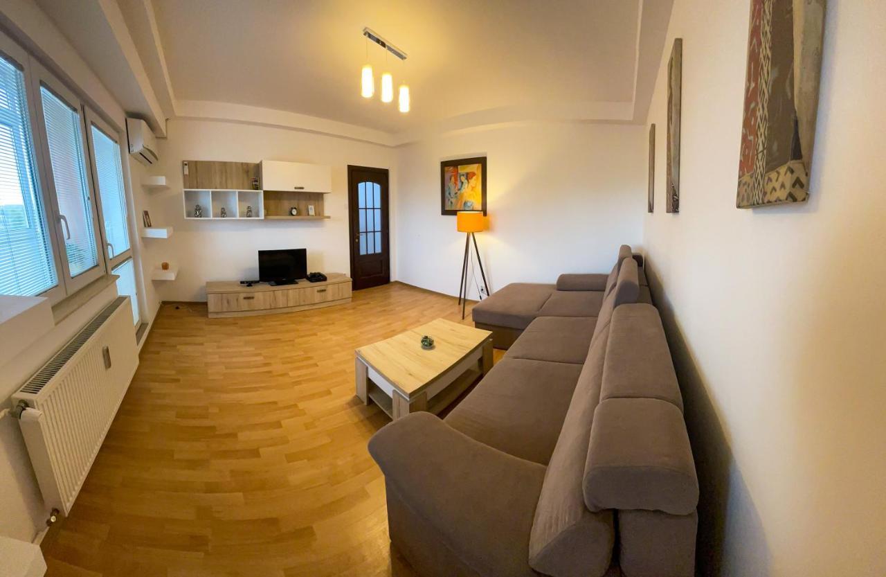 National Arena Mega Mall Elana Apartment Boekarest Buitenkant foto